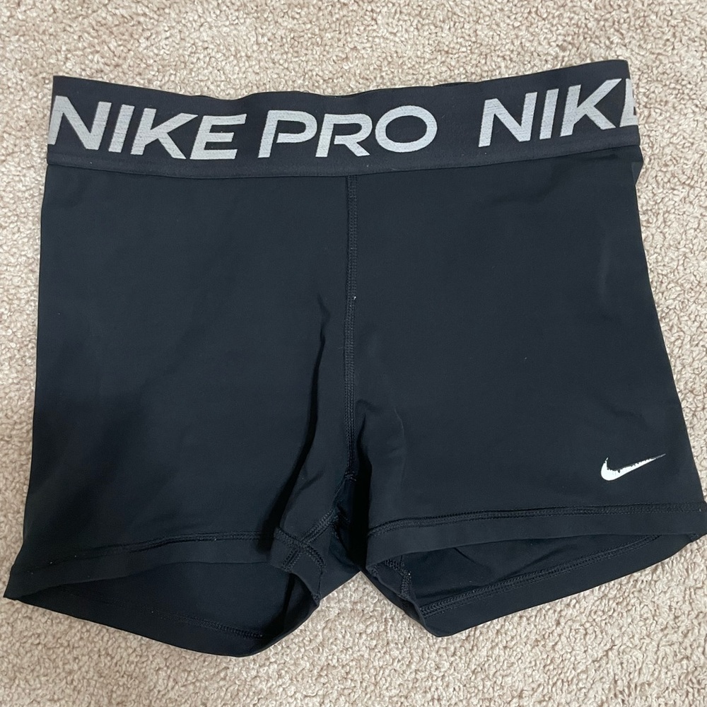 nike pros